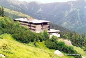 Hotels in Tále